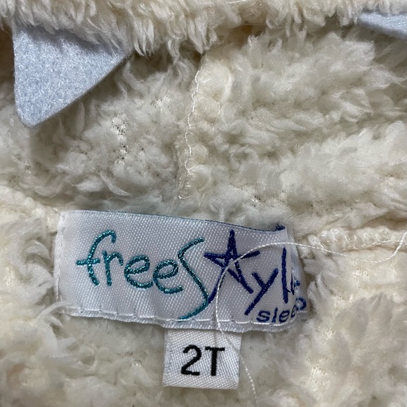 Freestyle Robe - Picture 3 of 3